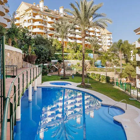 Apartament Marbella Banus Suites - Banus - Nueva Andalucia - Senorio De Aloha Urb - Premium Location - 2Br - 2Ba - Outdoor Terrace - Spectacular Sea & Mountain Views - Pool - Ideal For Families Marbella