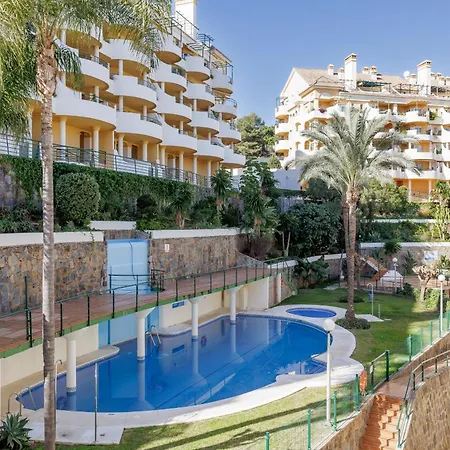 Apartment Banus - Senorio De Aloha Mountain & Sea Views *